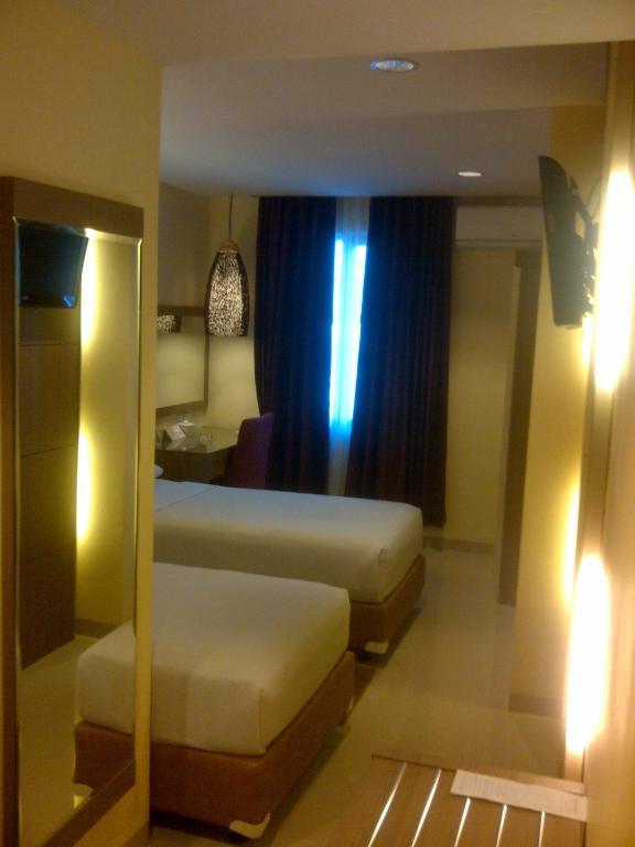 Amans Hotel Ambon Pokój zdjęcie